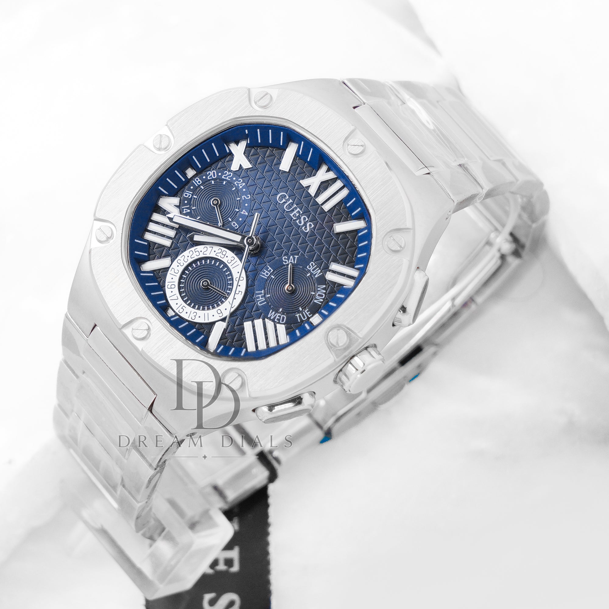 Guess Headline Men's Chronograph Watch – GW0572G1